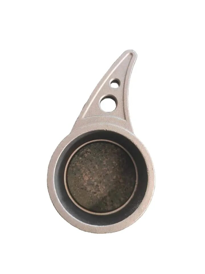 Precision casting reaction arm