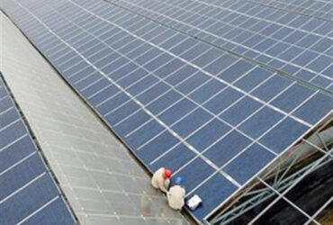 5.5-7.5m Height Photovoltaic Greenhouse With Solar Panel Roof