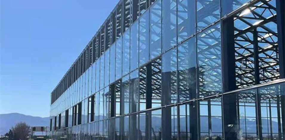 Energy Venlo Style Greenhouse Design Suitable for Large Scale Agricultural Production Enhancing Plant