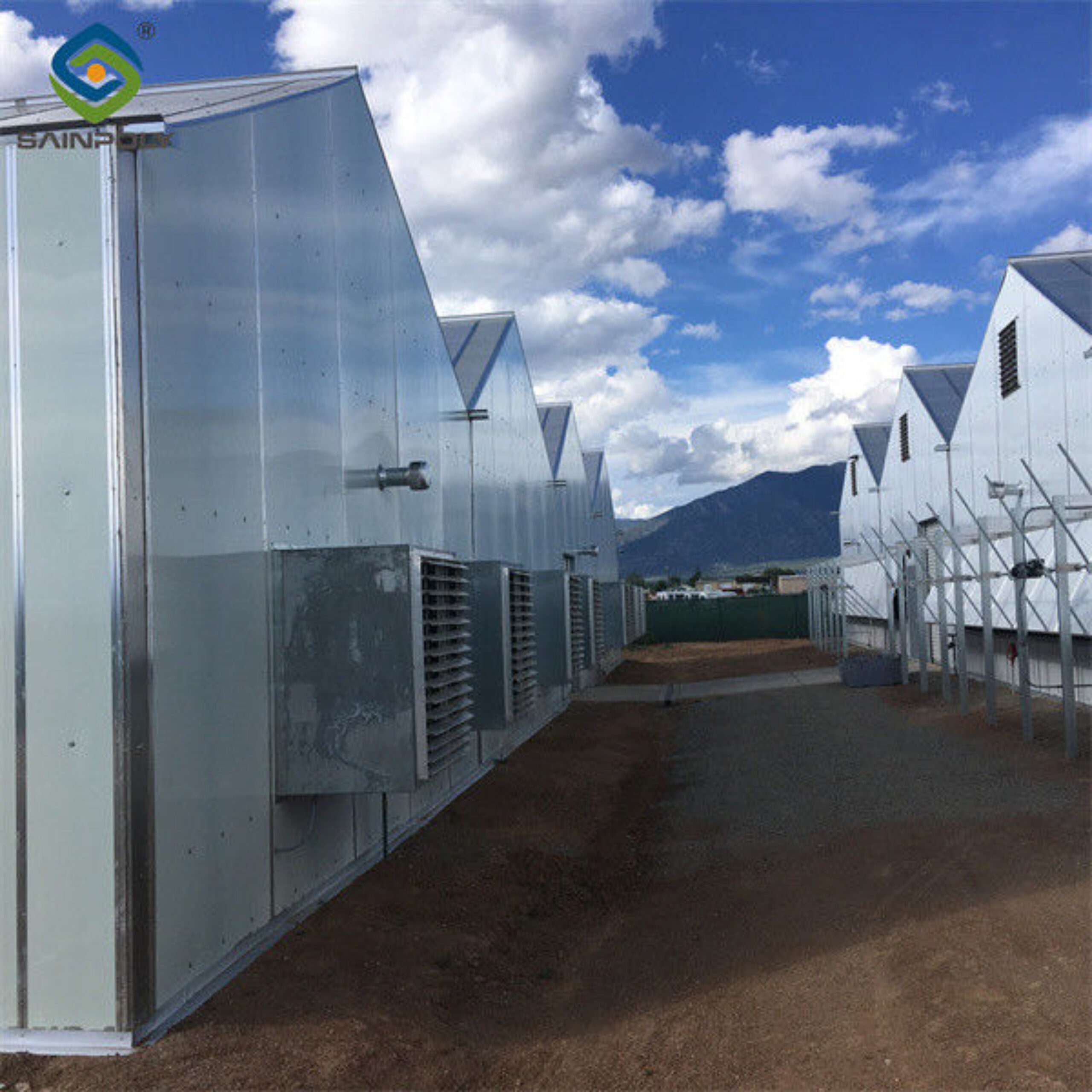 Fully Automated Light Deprivation Greenhouses With Blackout System For Herb