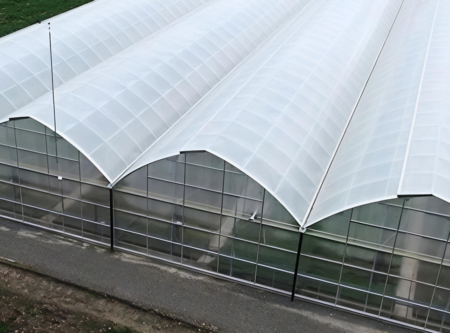 Gothic greenhouse for agricultural product cultivation