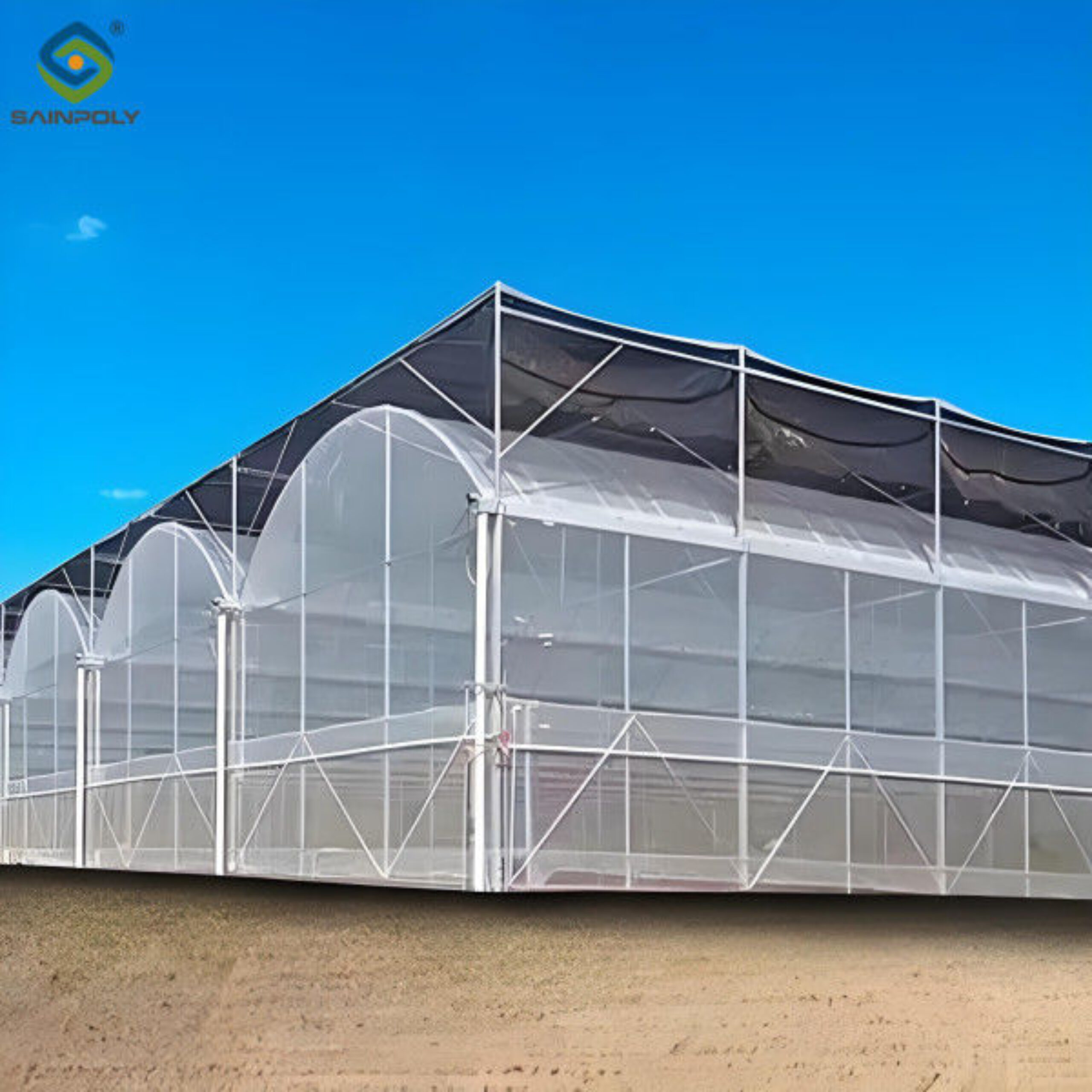 Heavy Duty Commercial Greenhouse With PE PO PEP Film Covering Wind Resistant