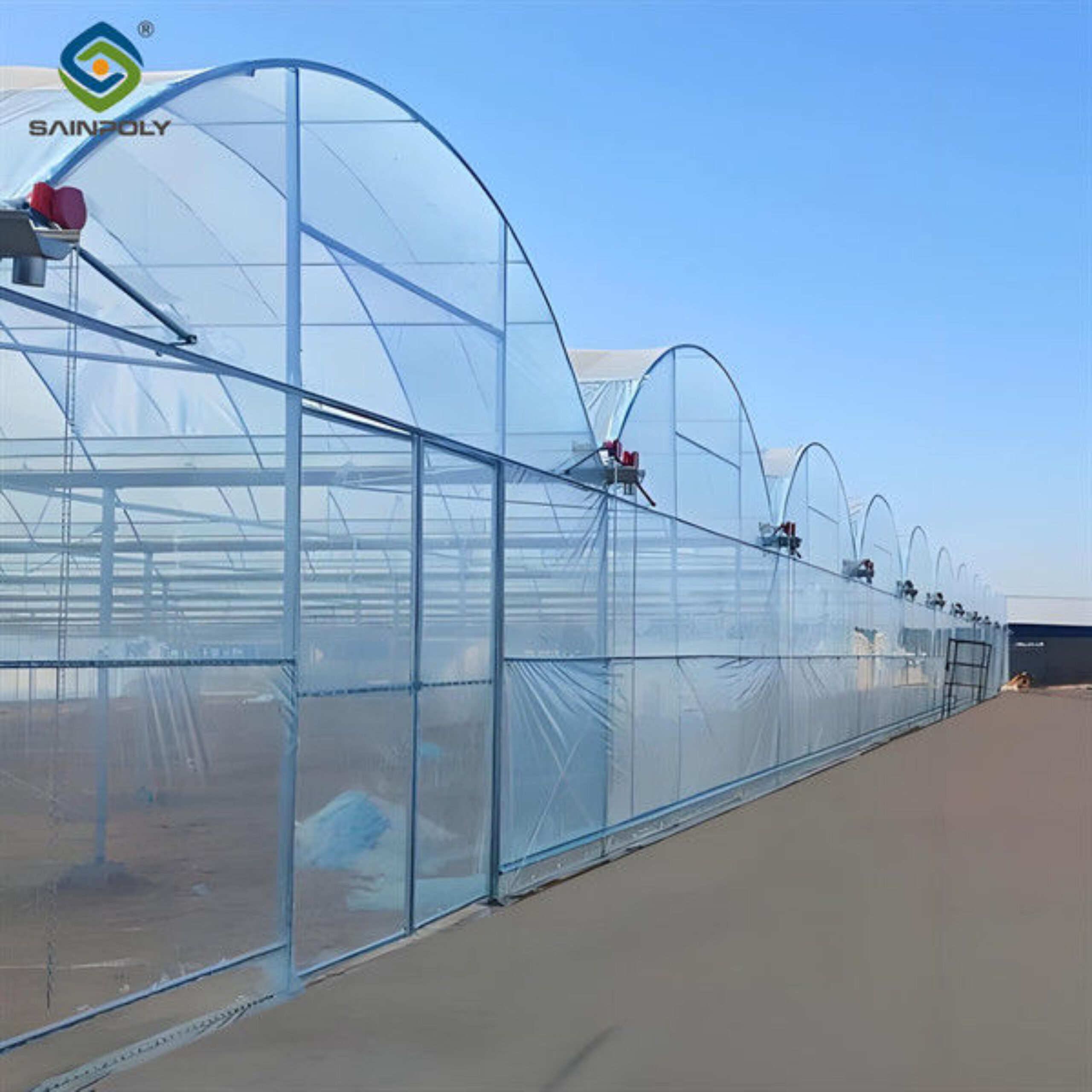Polycarbonate Covering Multi Span Greenhouse With Galvanized Steel Structure