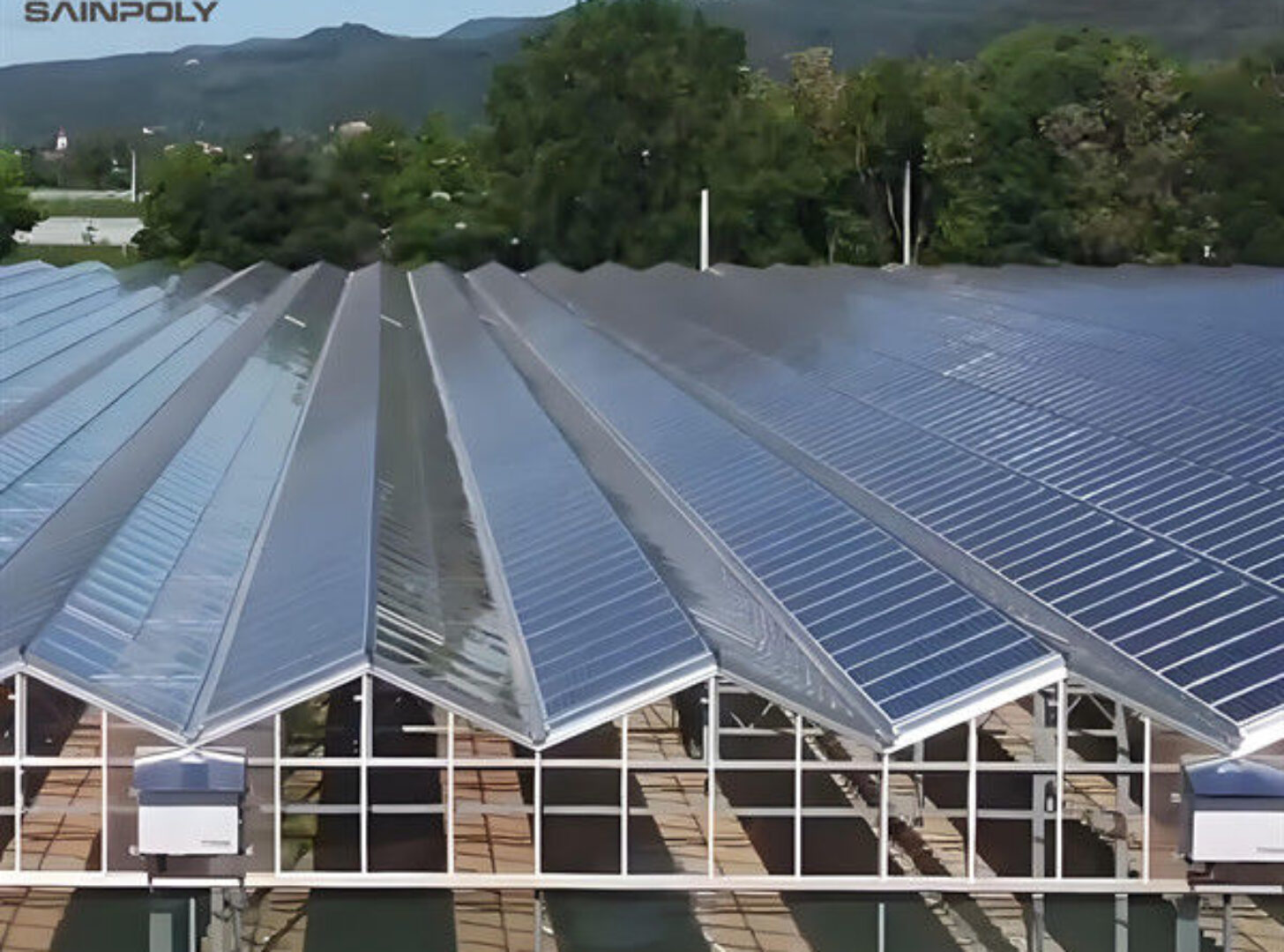 Solar Panel Tempered Glass Greenhouse Multi Span Energy Efficient