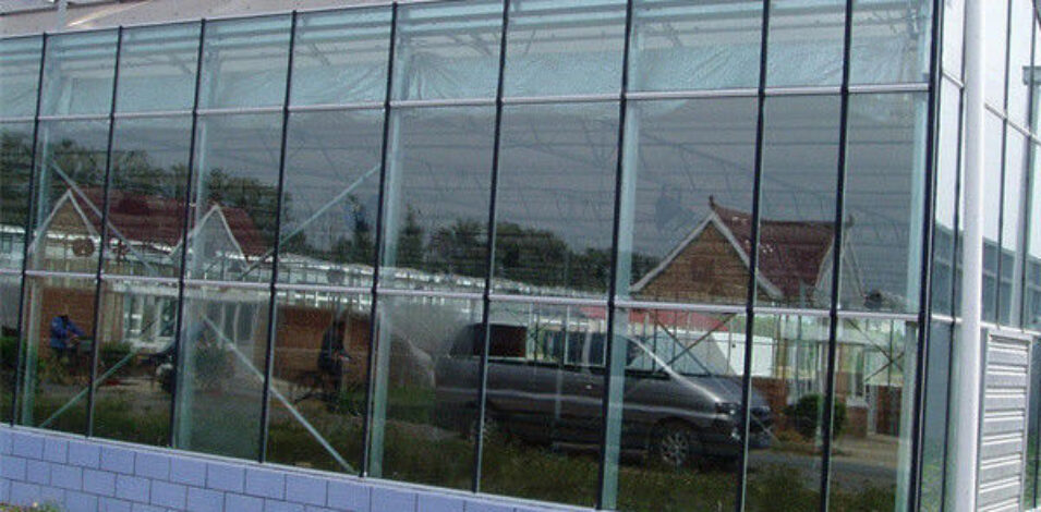 Weather Resistance Venlo Type Greenhouse With Hot Galvanized Steel Structure